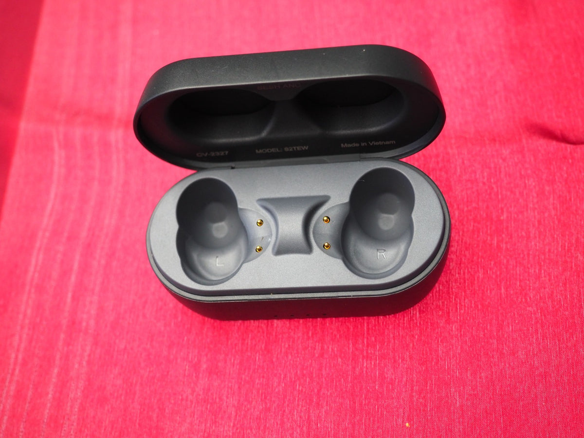 Skullcandy Sesh ANC Charging Case Only & Working qq