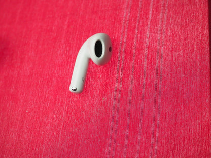 Genuine Apple Airpods 4 (A3050) Right Bud Only & Working