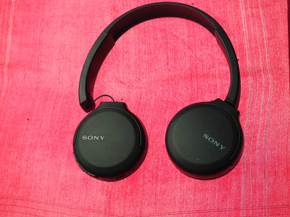 Sony CH510 Bluetooth Headphones & Fully Working But Snapped