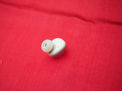 JBL Wave Buds Right Earbud Only & Working