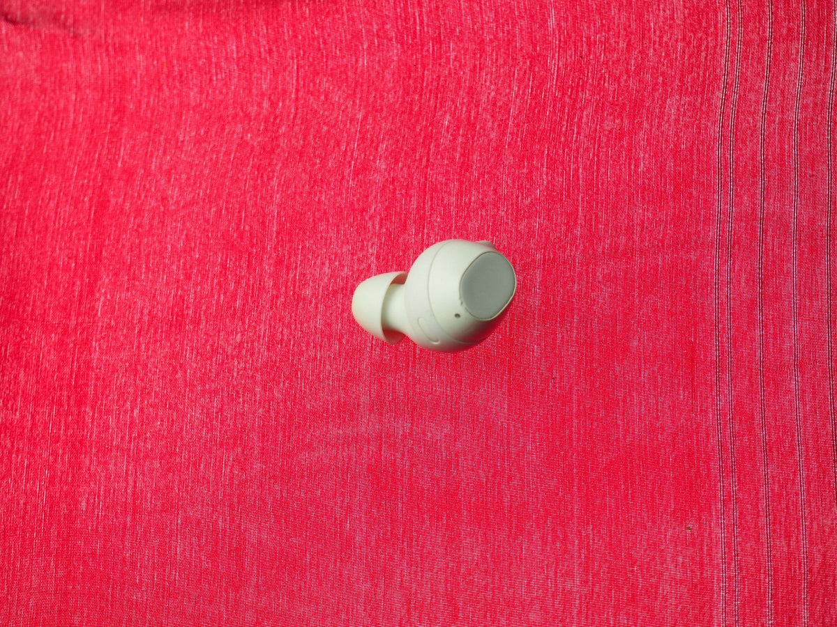 Samsung Galaxy Buds FE SM-R400 Left Bluetooth Earbud Only & Working
