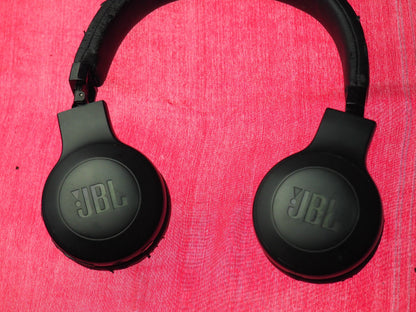 JBL C45BT Bluetooth Headphones & Fully Working But Snapped
