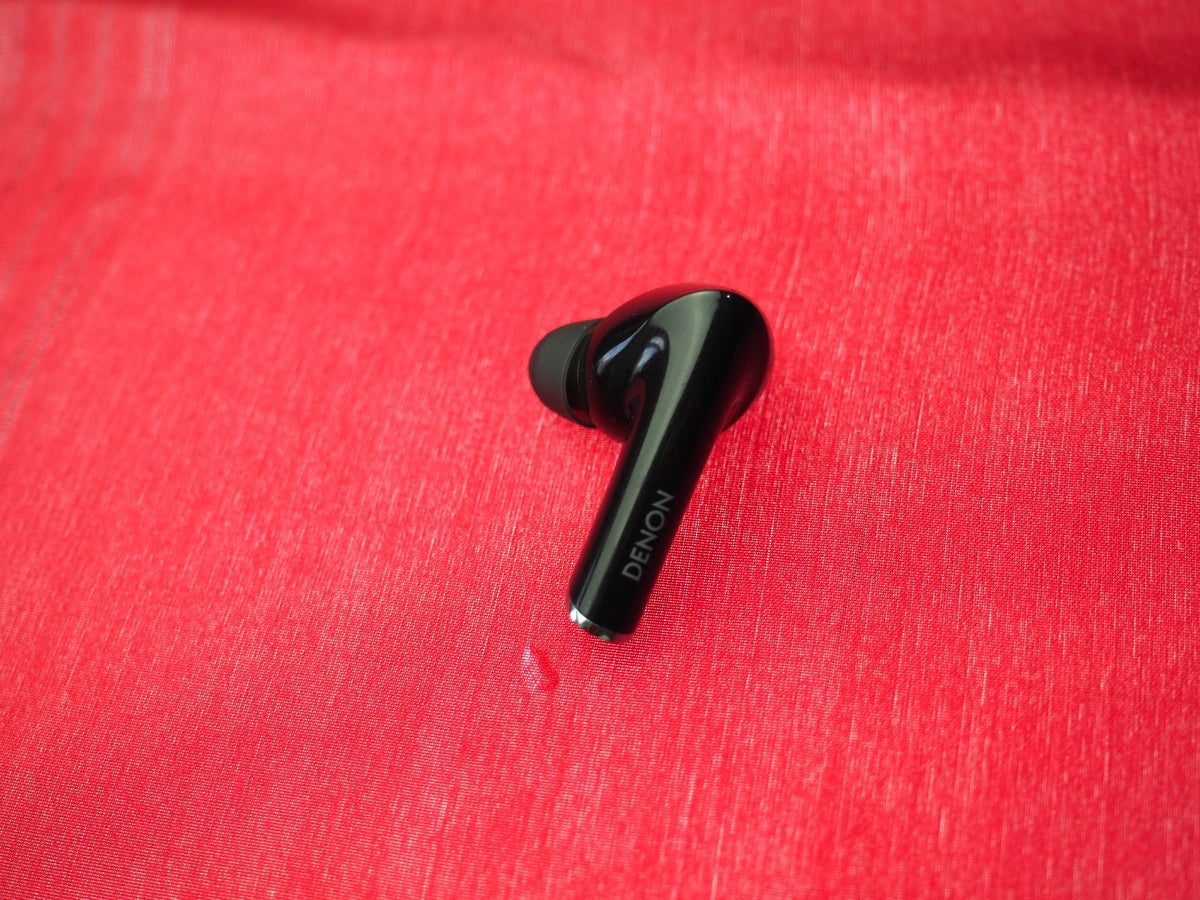 Denon AH-C830NCW Left Earbud Only & Working