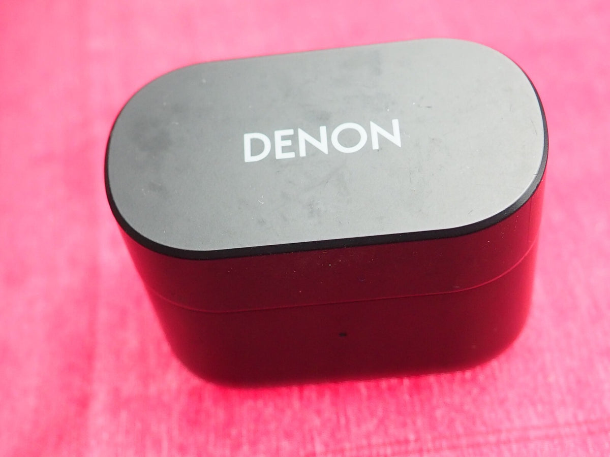 Denon AH C830NCW Earbuds Case  Only & Working