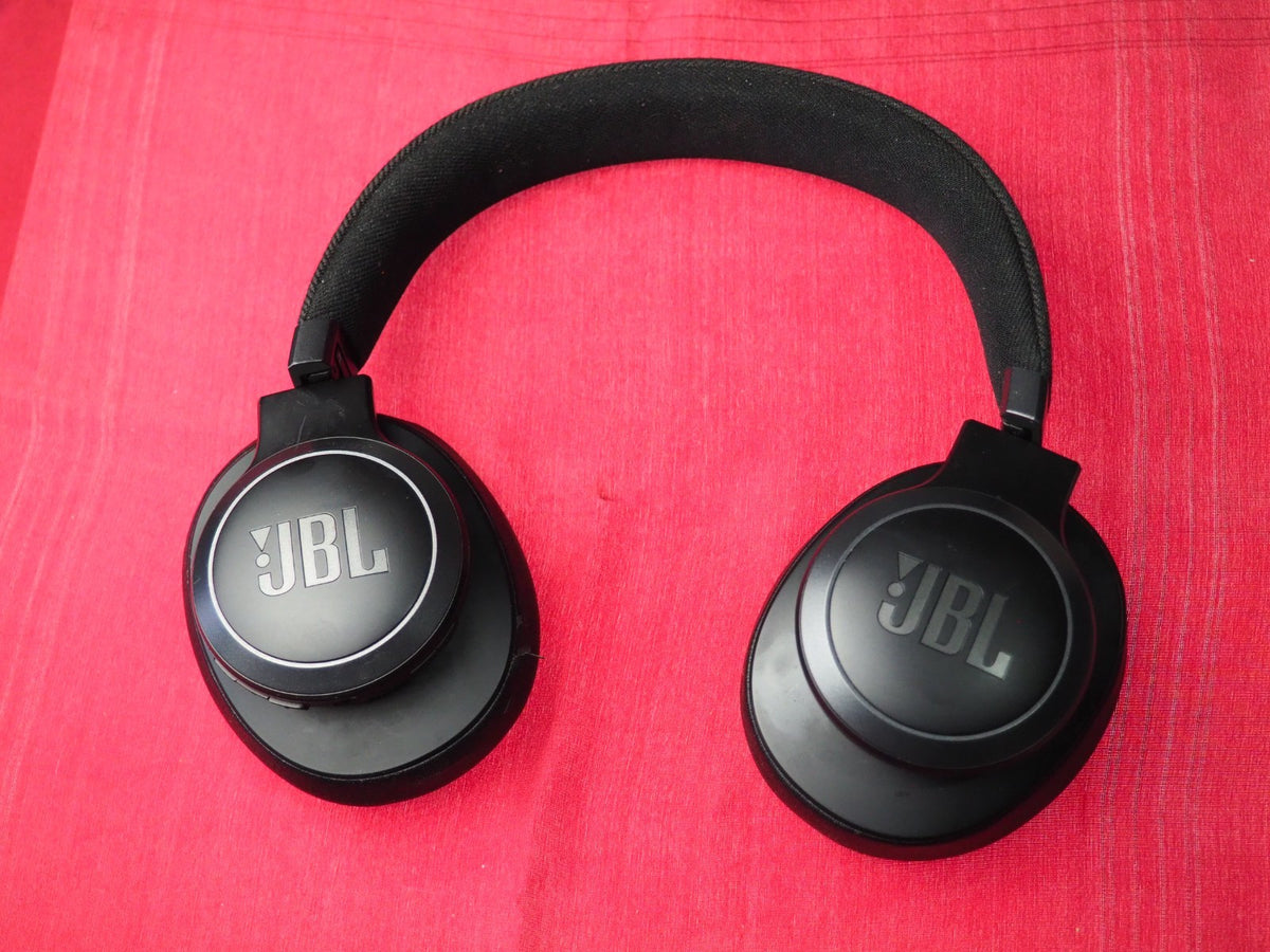 JBL Tune 720 Black Bluetooth Headphones Working But Snapped