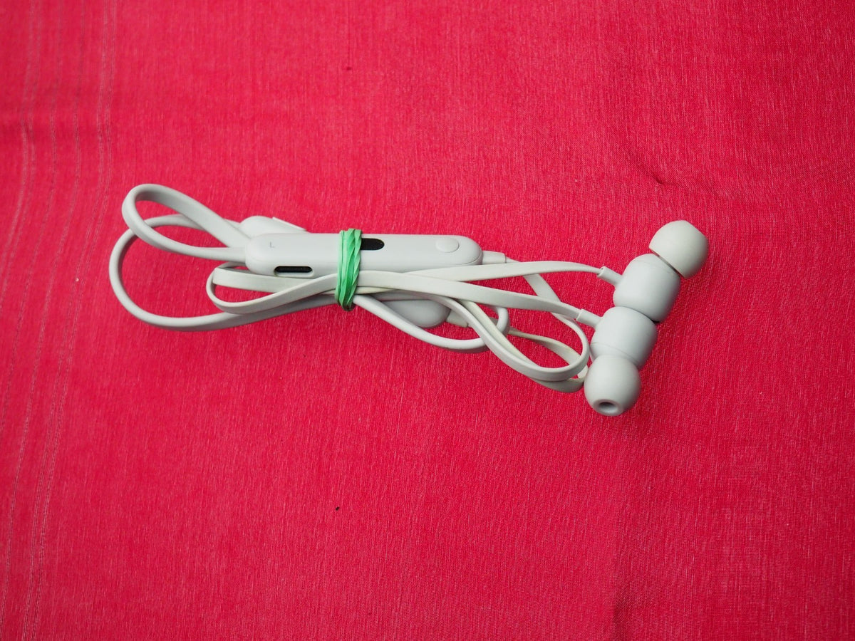 Beats Flex Bluetooth Earbuds NOT WORKING