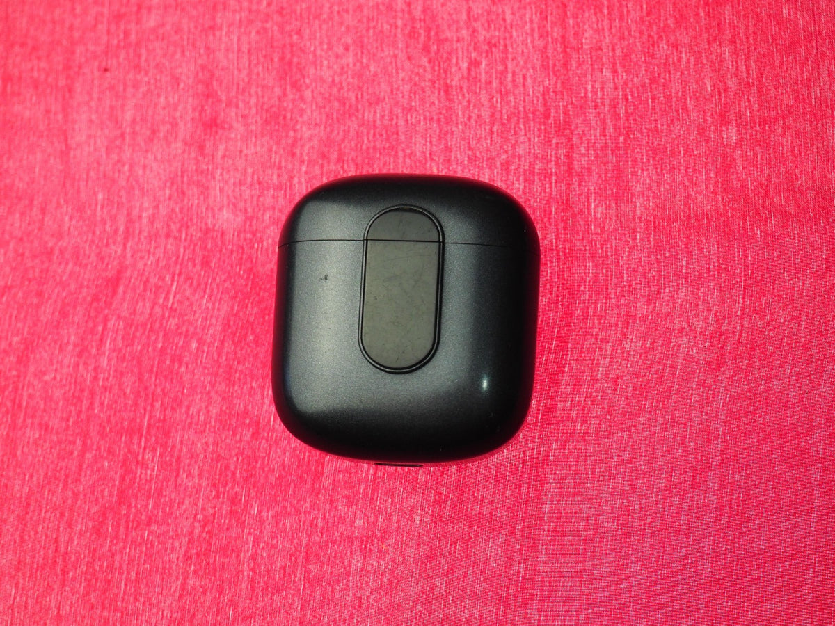 BD86 Bluetooth Earbud Case Only & Working