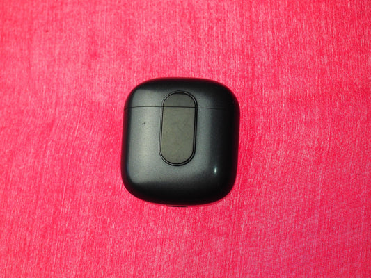 BD86 Bluetooth Earbud Case Only & Working