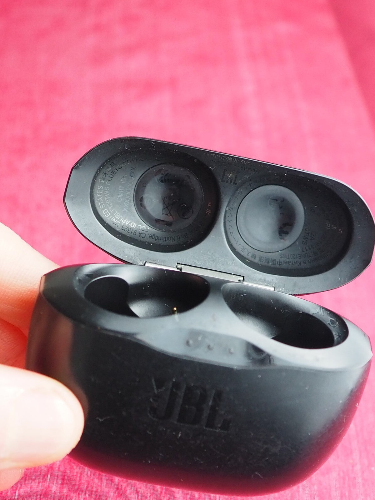 Jbl Tune 120 Case Only & Working