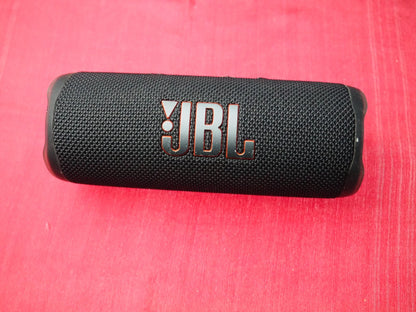 JBL Flip 6 Bluetooth Wireless Speaker & Working