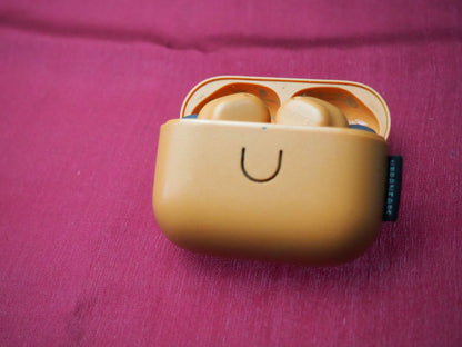 Urban Ears Earbuds