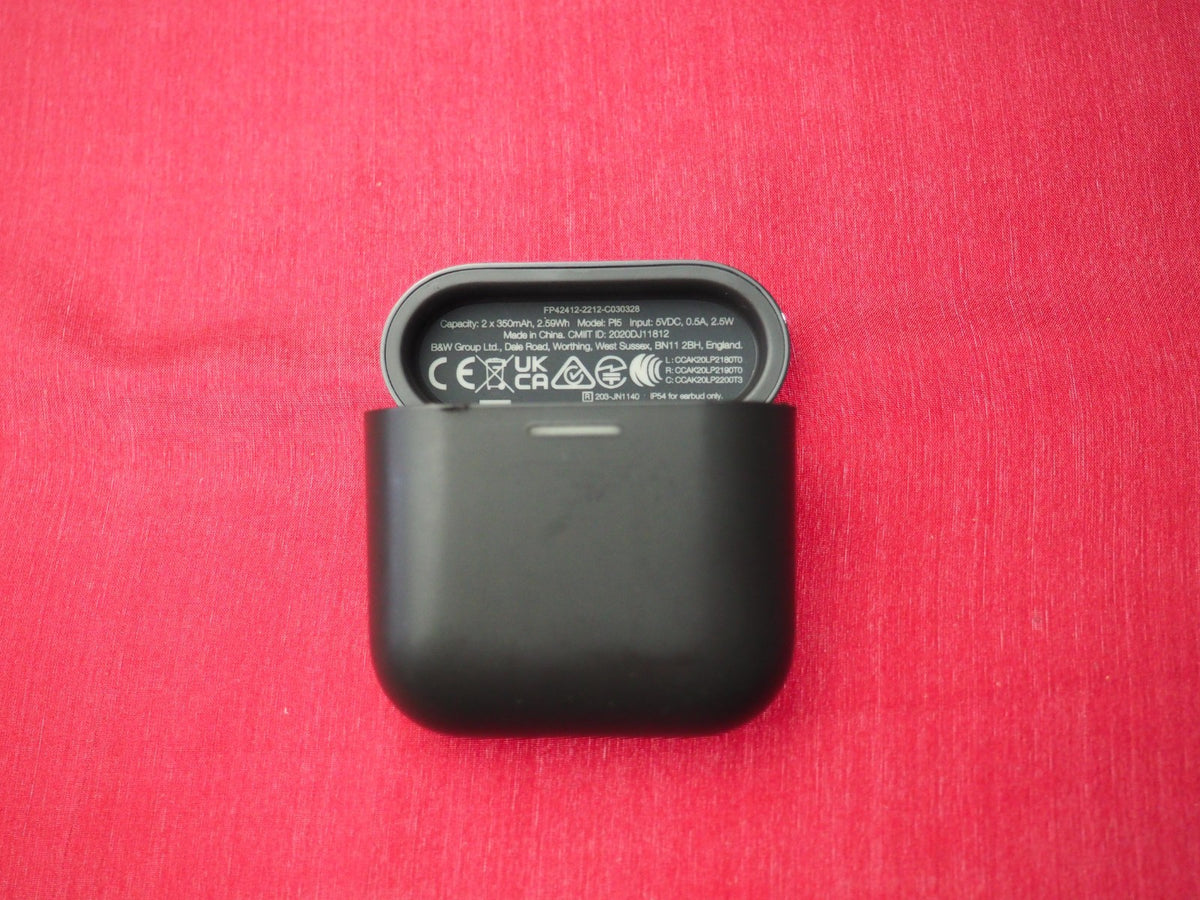 Bowers & Wilkins PI7 Case Only & Working