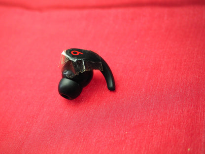 Beats Fit Pro Right Earbud Only & Working But damaged