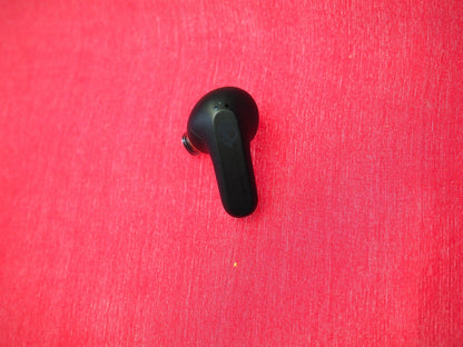 Skullcandy Rail Left  Bluetooth Earbud Only & Working