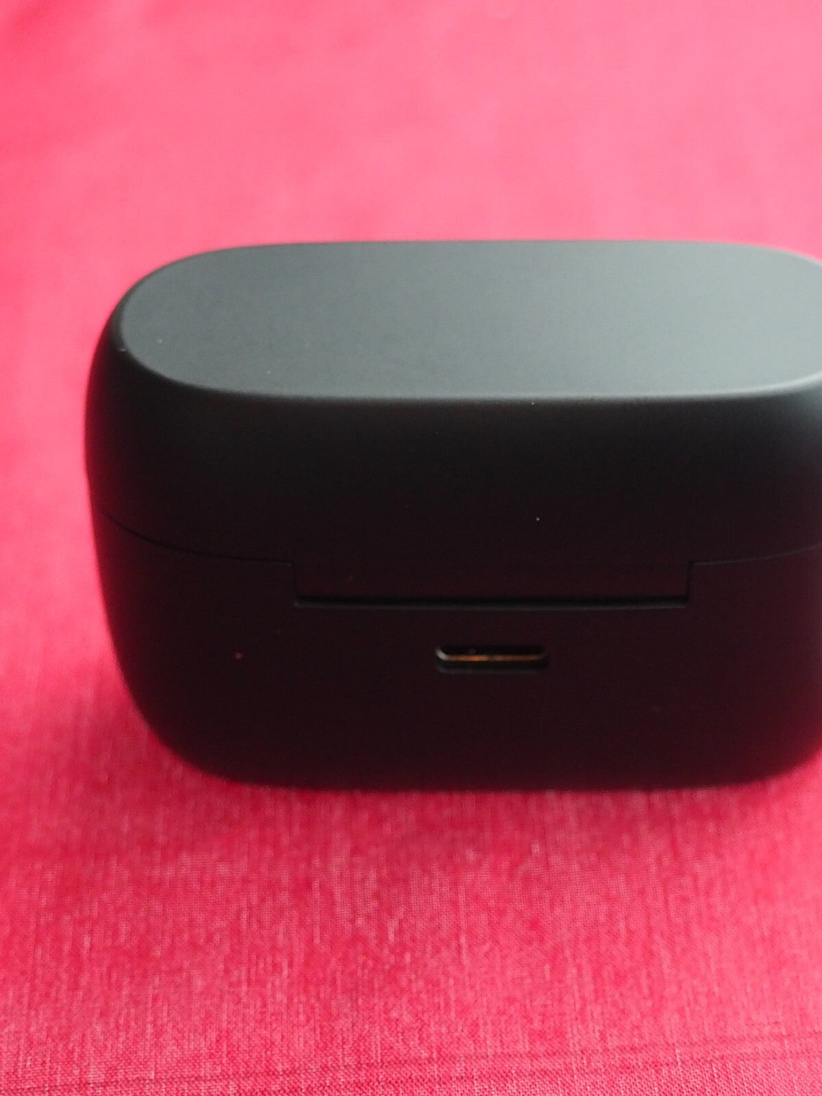 Jabra Elite 85T  Case Only & Working