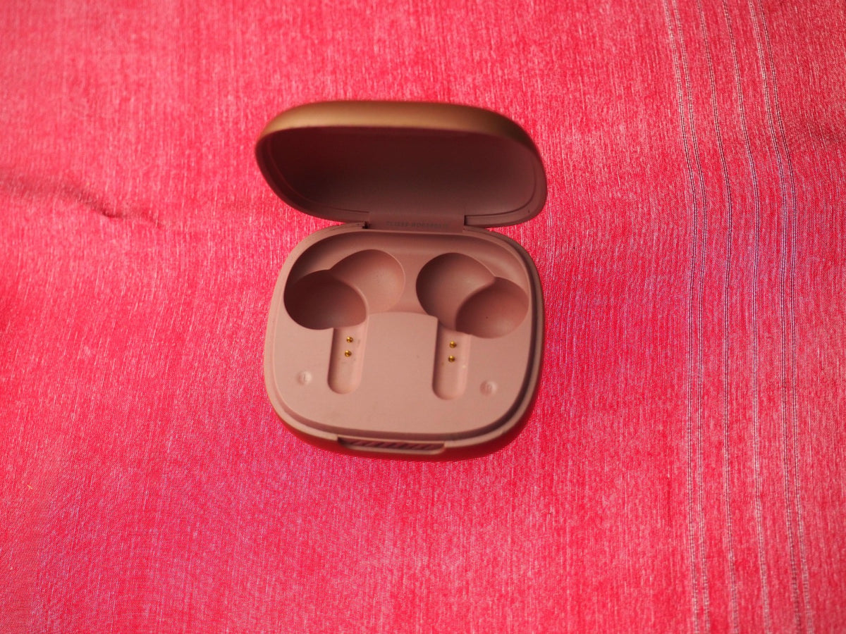 JBL Live Pro 2 Pink Bluetooth Earbud Case Only & Working