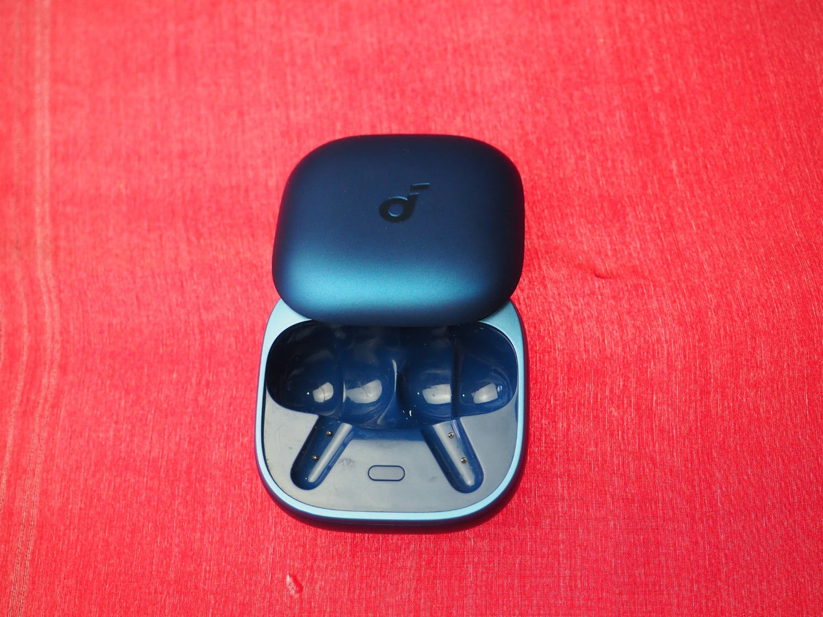 Soundcore Liberty 5 Case Only & Working
