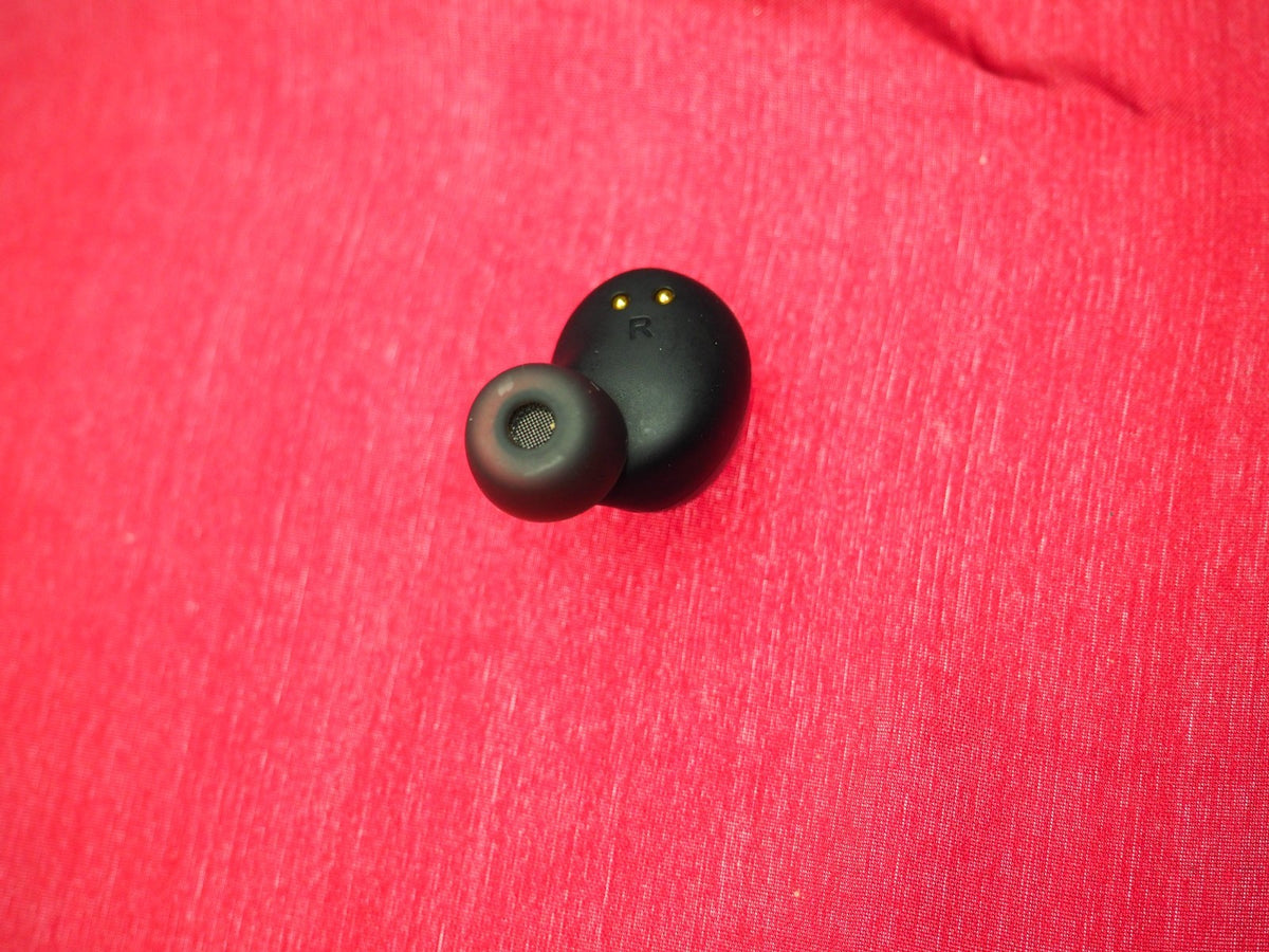 Tozo A1 Right Bluetooth Earbud Only & Working