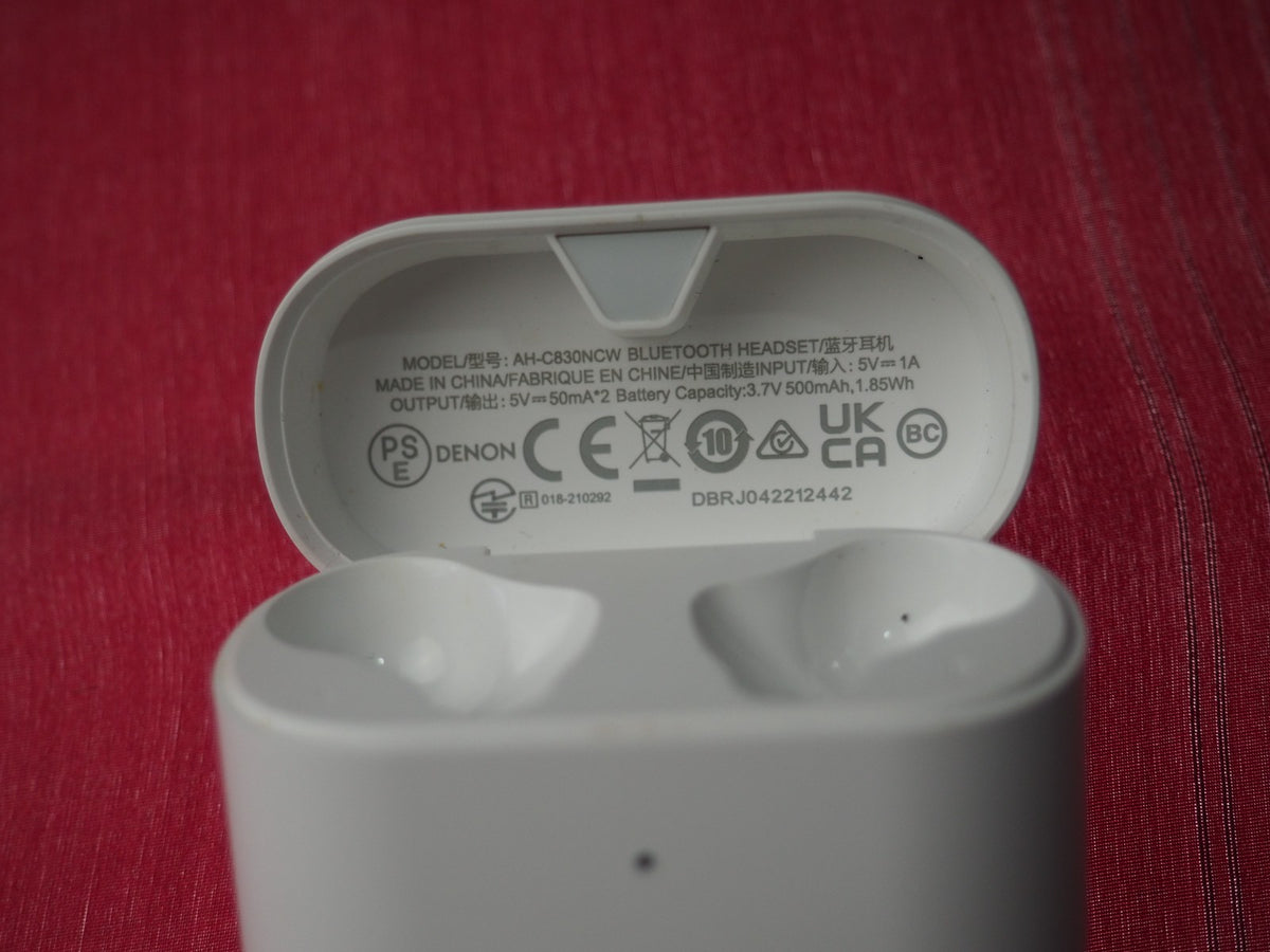Denon AH-C830NCW Case Only & Working