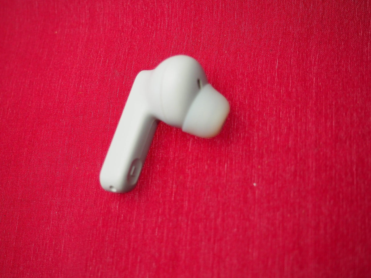 JBL Tune 230 Left  Bluetooth Earbud Only & Working
