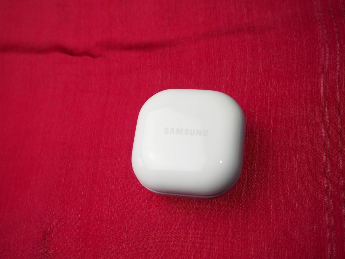 Samsung Galaxy Buds FE SM-R400  Charging Case Only & Working