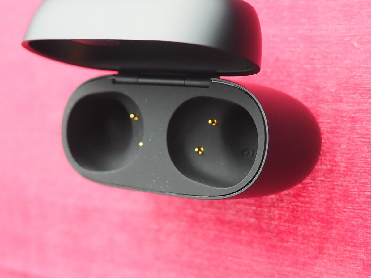 Jabra Elite 85T  Case Only & Working