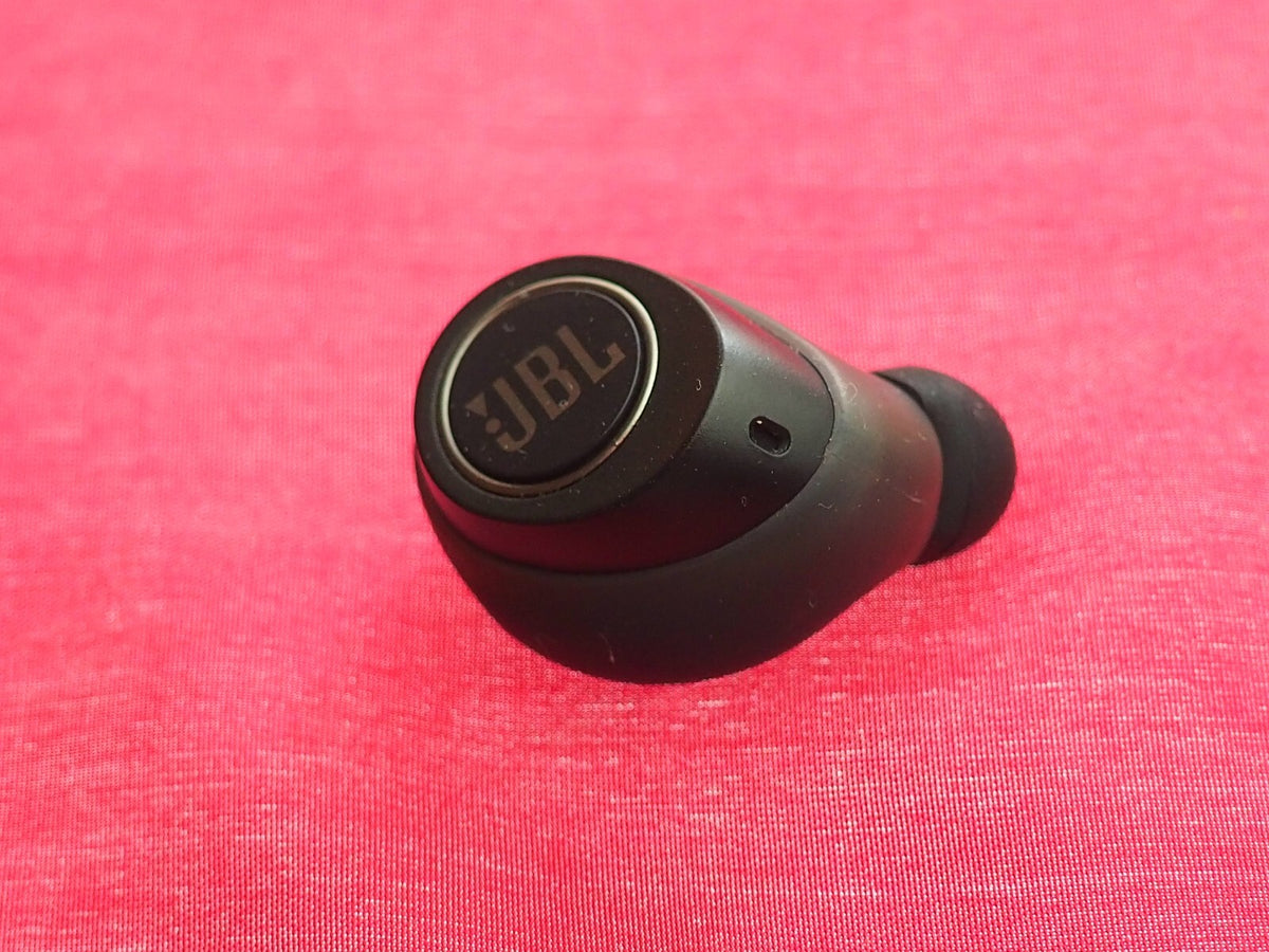 JBL Free Right Bluetooth Earbud Only & Working