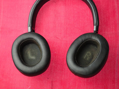 JBL E500 BT Bluetooth headphones