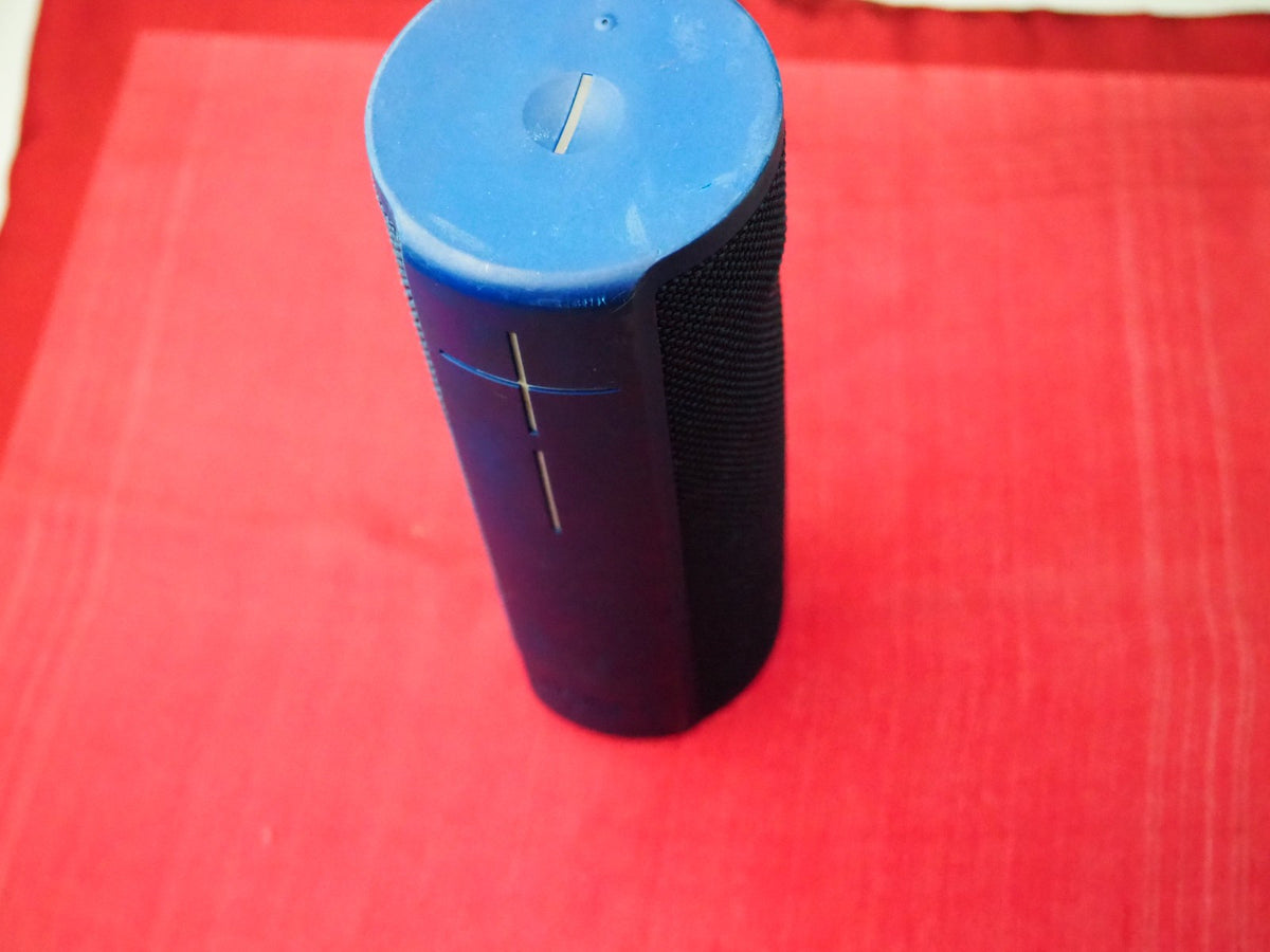 Ultimate Ears Boom 2 (Old Usb) Bluetooth Wireless Speaker & Working
