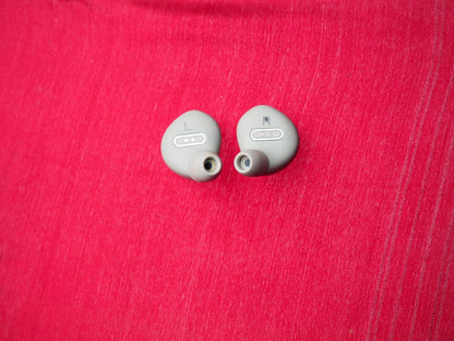 Bang & Olufsen Beoplay E8 2.0 Left Right Bluetooth Earbuds Only & NO SOUND LEFT