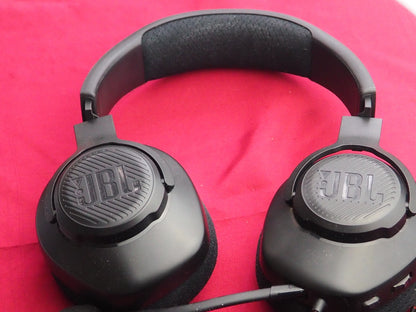 JBL Qauntum 100 Wired Headphones