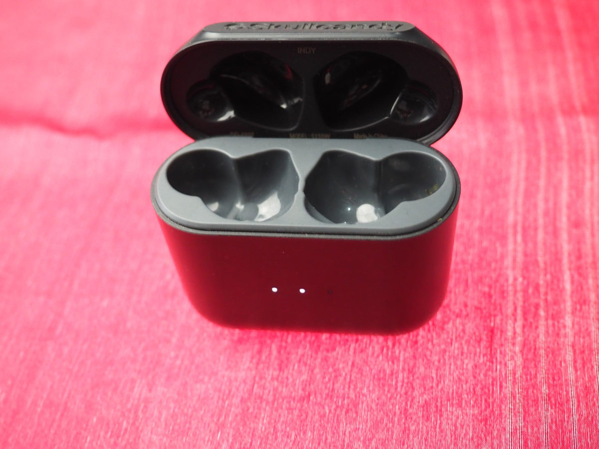 Skullcandy Indy Case Only & Working