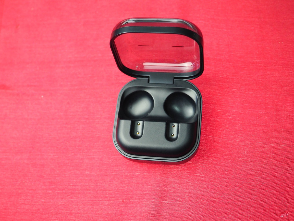 Samsung Galaxy Buds 4 Pro Case only & Working
