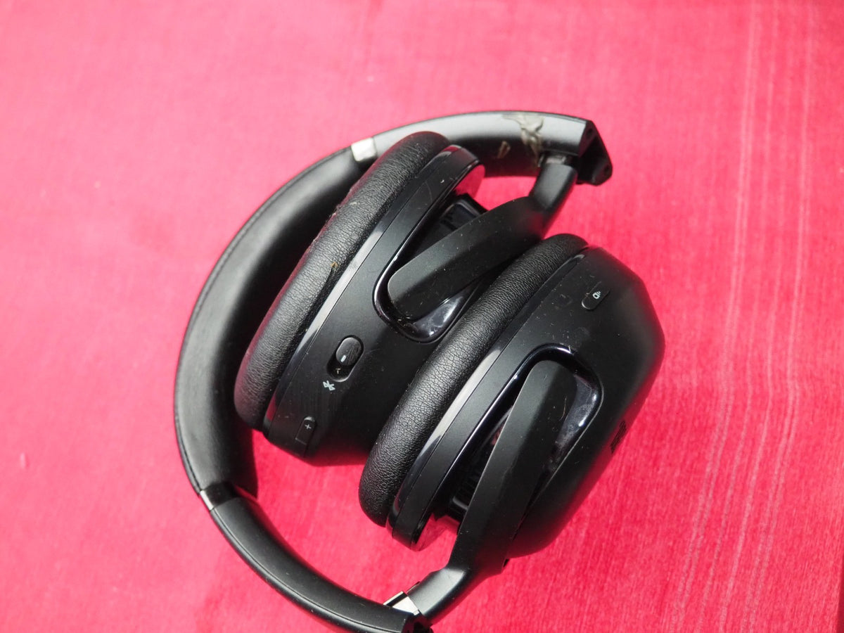 JBL Tour One M2 Bluetooth Headphones