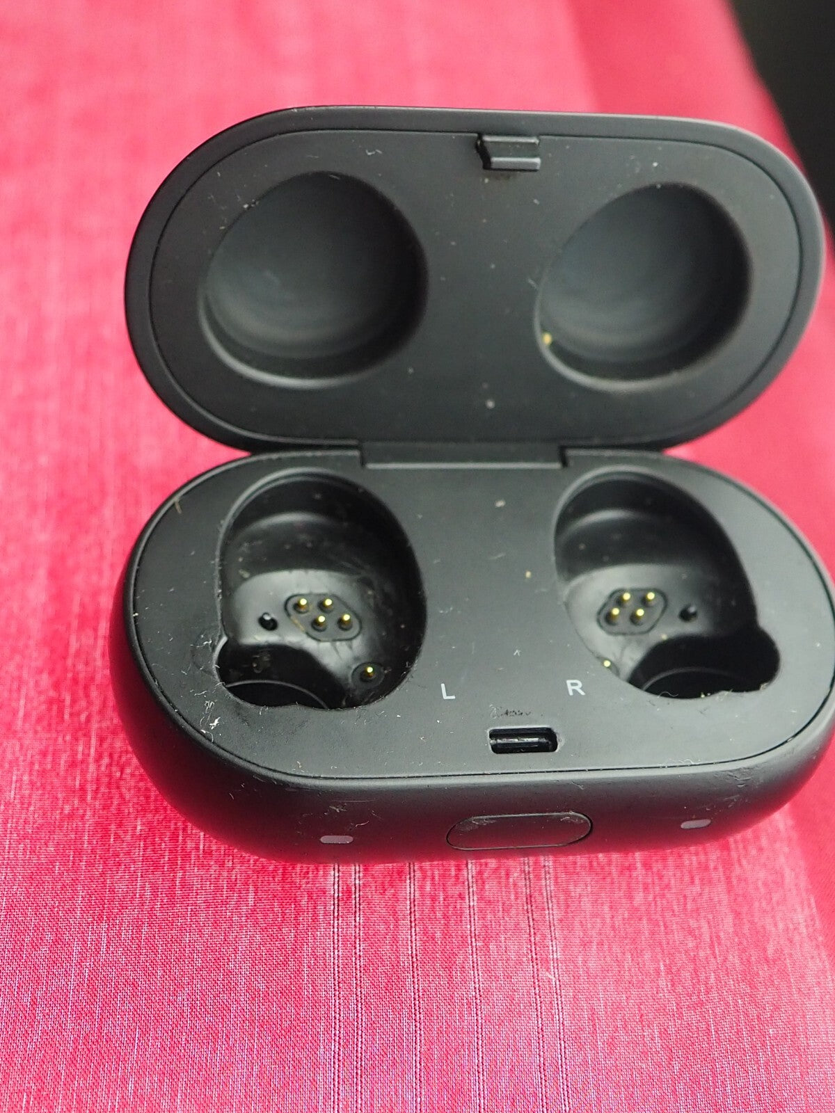 samsung Gear IconX Case Only & Working