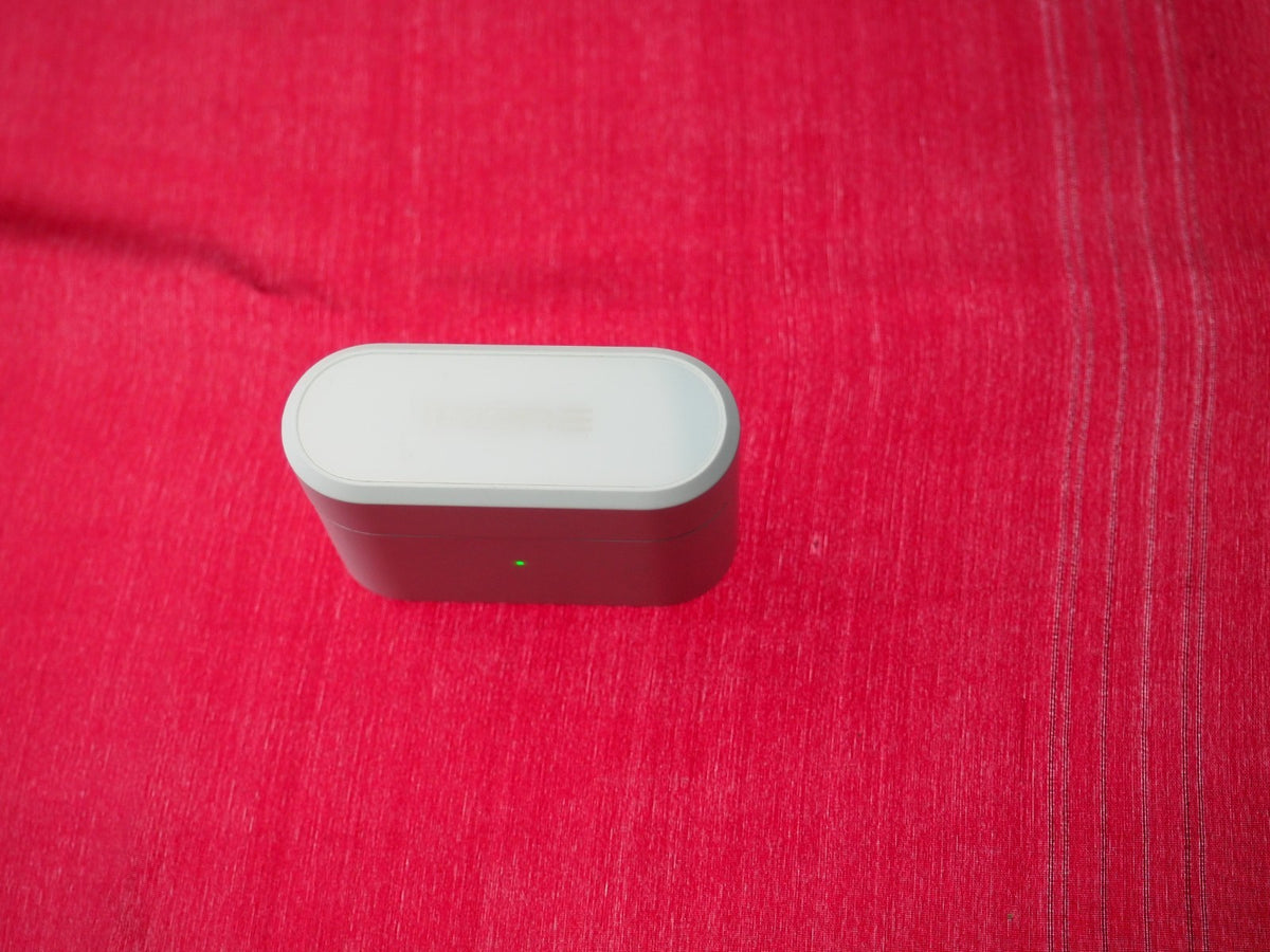 1MORE PistonBuds Pro Q30 Case Only & Working