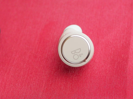 Bang & Olufsen Beoplay E8 3rd Gen Left Bluetooth earbud Only & Not Working