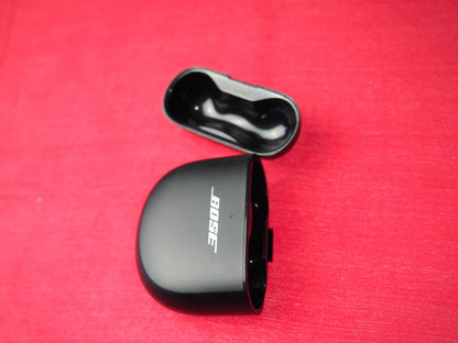 Quietcomfort Ultra Case only & NOT Working- Damaged