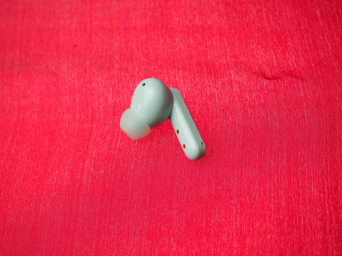 CMF Buds 2 B179 Right Earbud Only & Working
