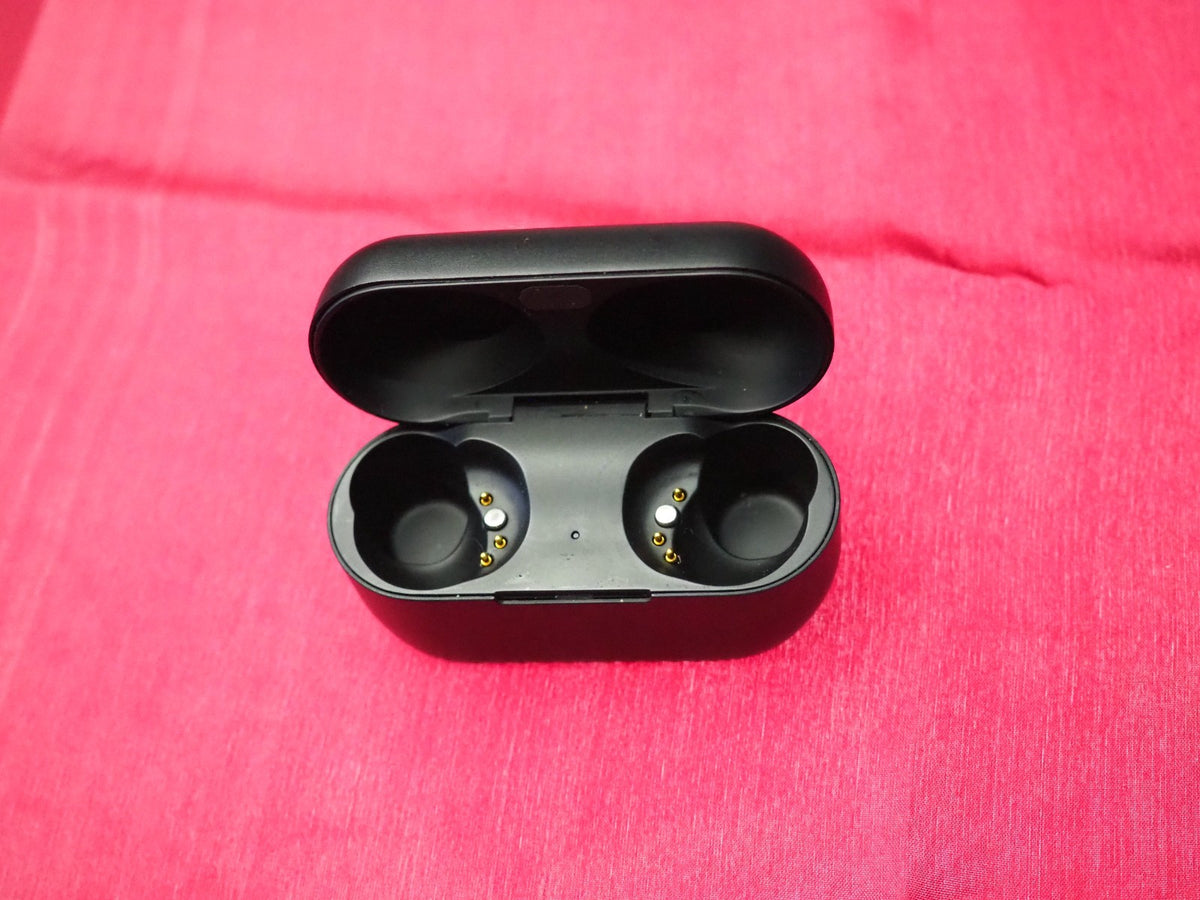 Technics EAH-AZ80 Charging Case Only & Working