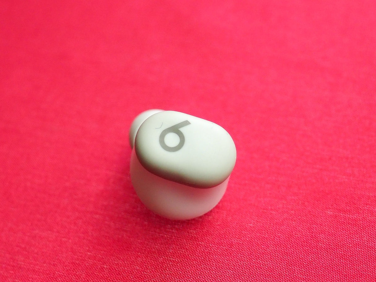 Beats Solo Buds Left Bluetooth earbud Only &  Working