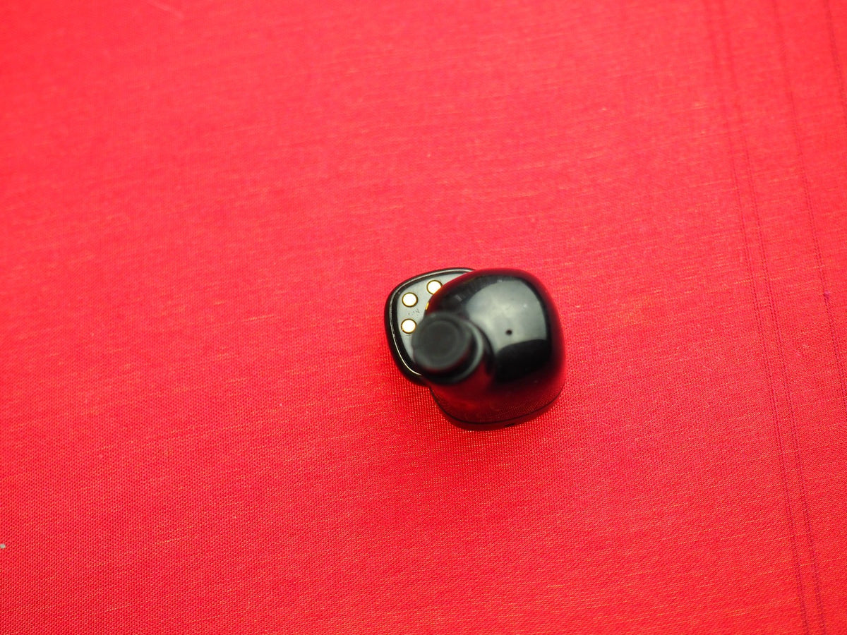 Audio Technica Right Bluetooth earbud Only & Working