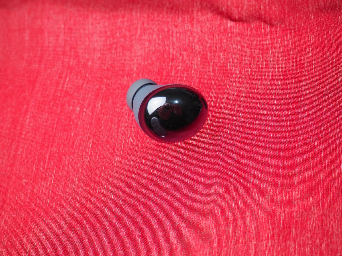 Samsung Galaxy Buds Pro Right Bluetooth Earbud Only & Working