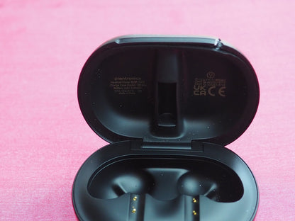Plantronics Poly Voyager F60T  Earbud Case Only & Working Smashed