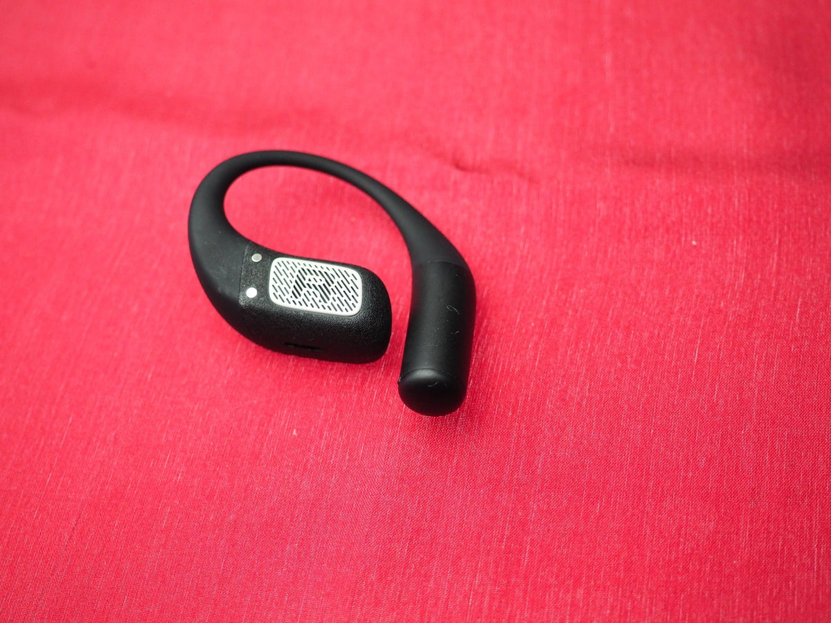 JBL Endurance Zone Right Earbud Only & Working