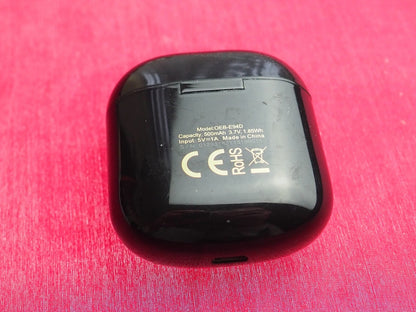 Oraimo 0eb-e94d Earbuds Case Only & Working