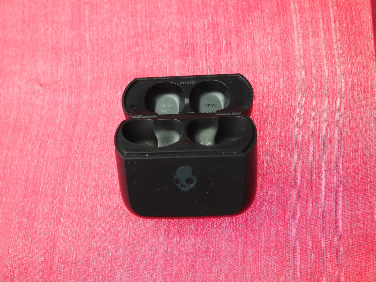 Skullcandy Mod True Wireless Earbuds (S2FYW)  Case Only & Working