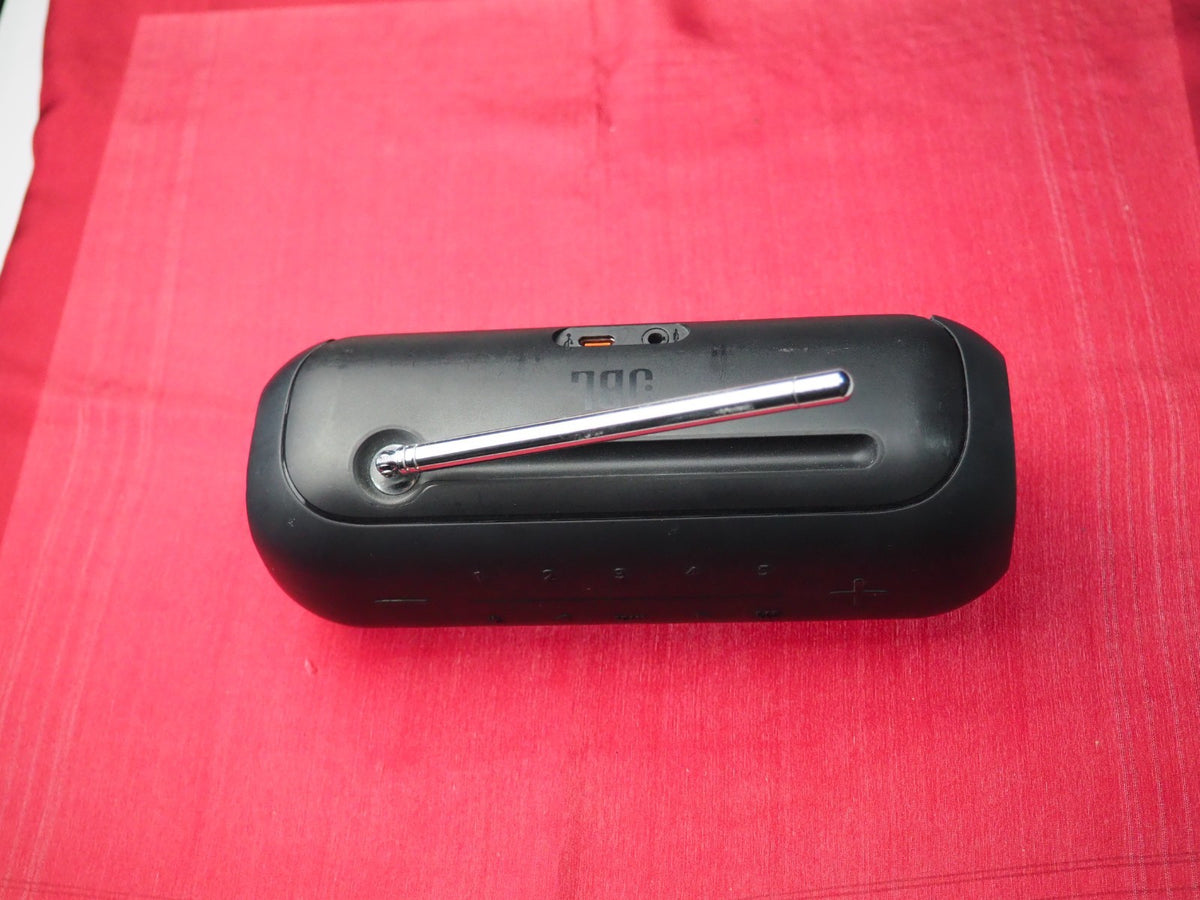 JBL Turner 2 Radio Speaker Bluetooth Wireless Speaker & Working