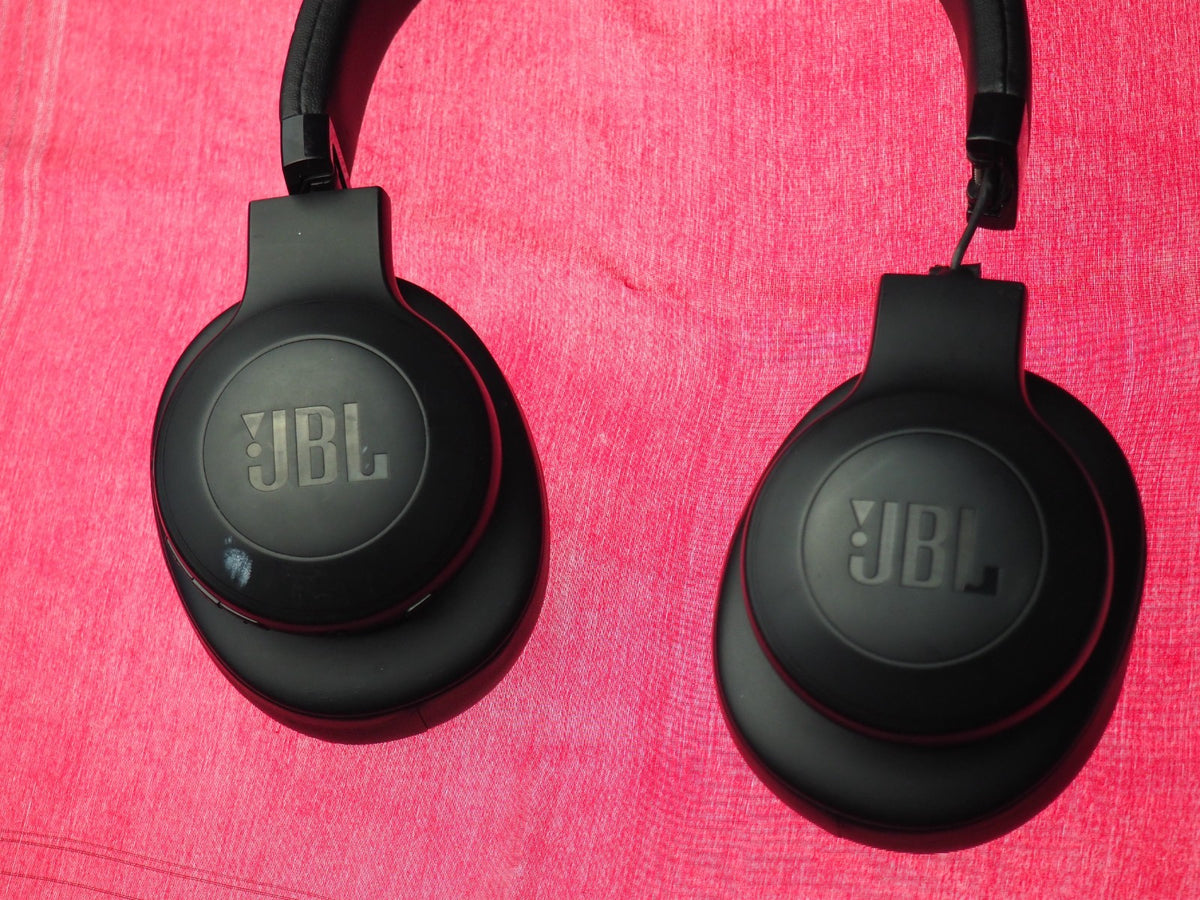 JBL E500 Bluetooth Headphones & Fully Working But Snapped