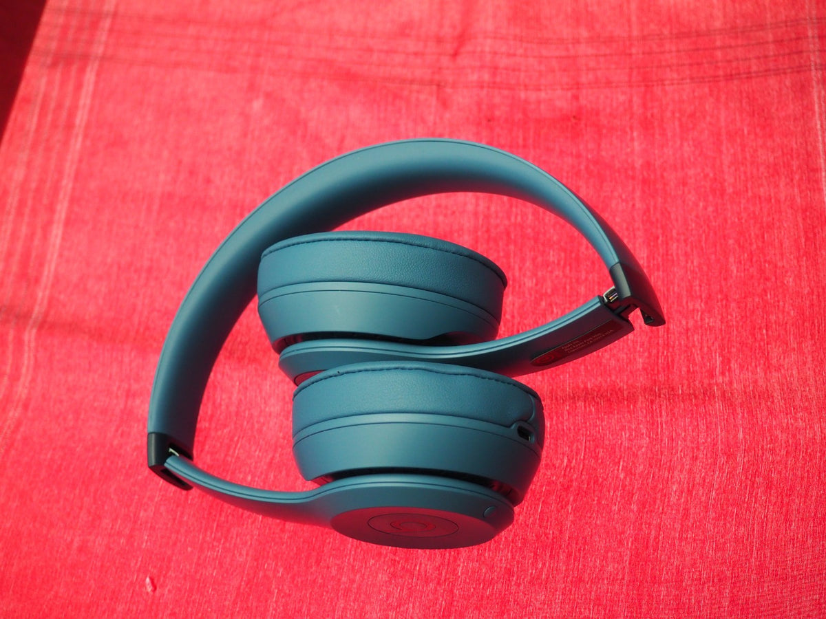Beats Solo 4 Blue Bluetooth Headphones & Working